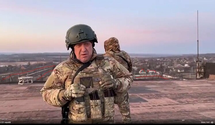 Prigozhin announced that he would give his positions in Bakhmut to Kadyrov