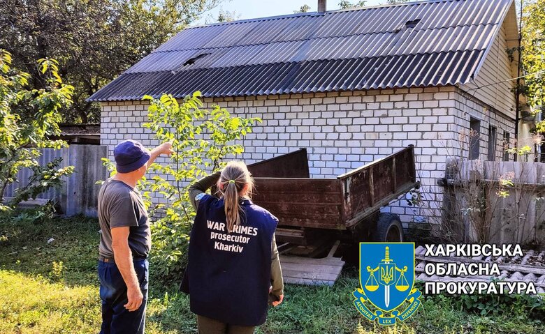 Російські війська обстріляли житлові будинки й територію агропідприємства на Ізюмщині 04 Російські війська обстріляли житлові будинки й територію агропідприємства на Ізюмщині 04