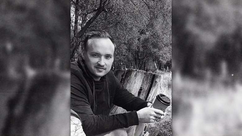 Після бомбардування рашистами стадіону на Чернігівщині загинув тероборонівець Павло Железняк 03