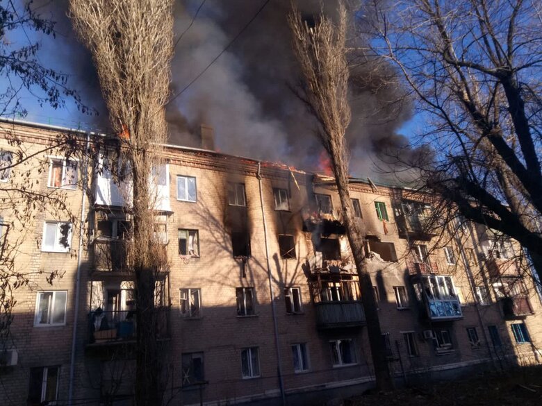 Ніч на Донеччині: ворог продовжує обстрілювати громади на різних ділянках лінії фронту, - ОВА 03