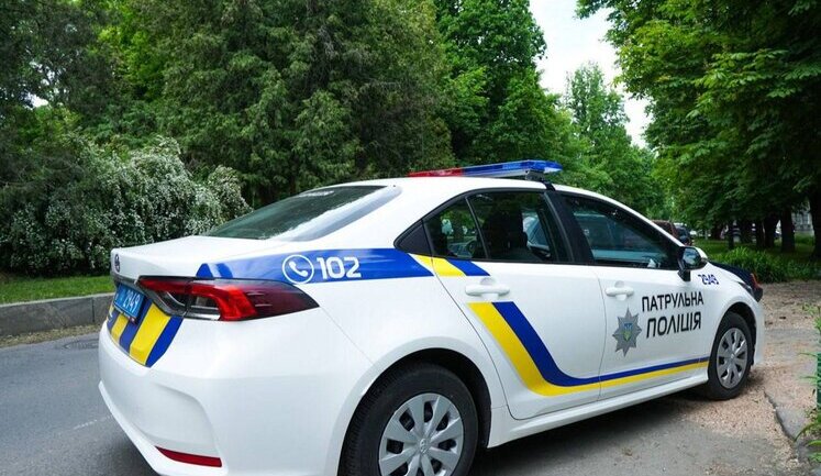 Водій BMW вкусив поліціянта під час затримання у Києві: його доправили у ТЦК
