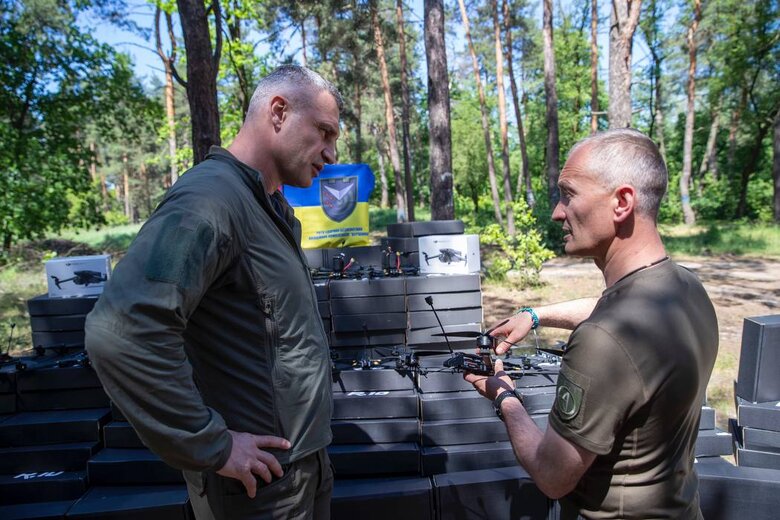 Кличко передав дрони 112 бригаді ТрО
