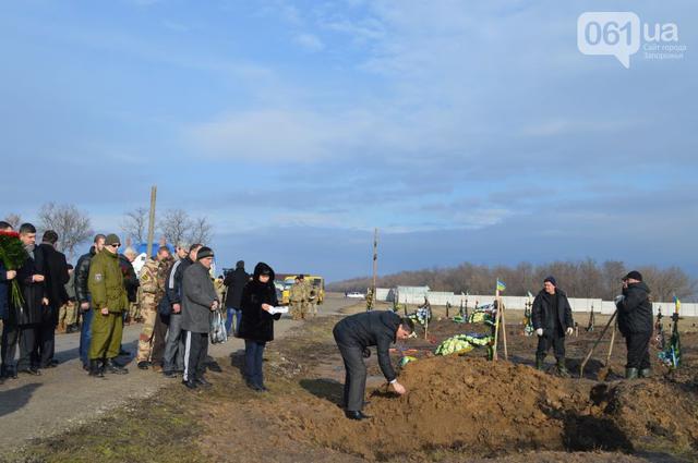 похороны солдаты иловайск неизвестные