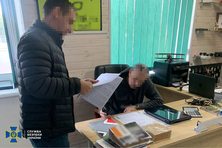 СБУ викрила підрядника на розкраданні 1,6 млн грн під час відновлення ліцею на Житомирщині