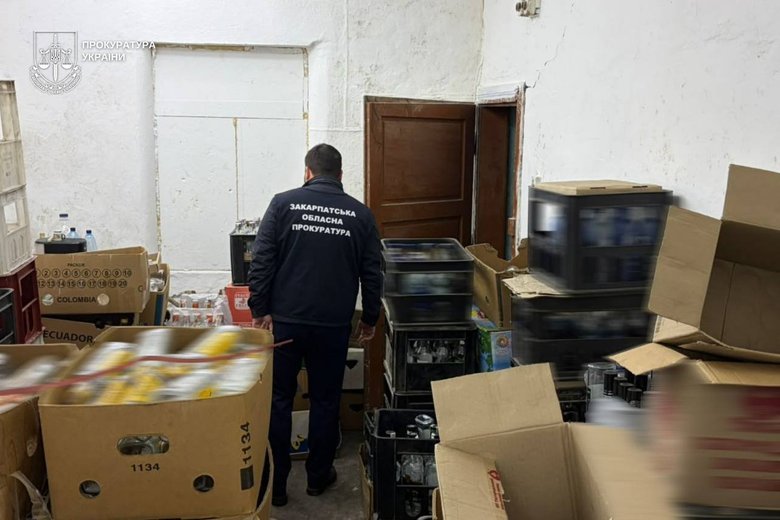На Закарпатті припинено масштабне виробництво сурогатного алкоголю
