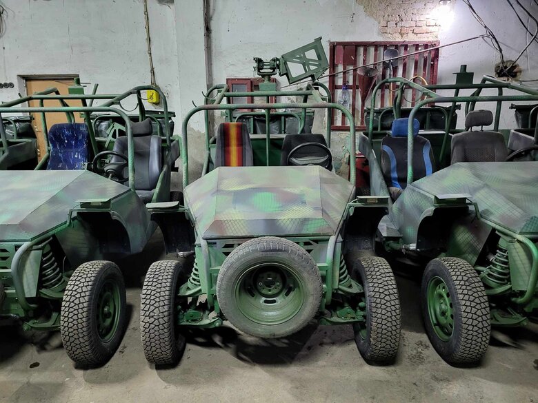 ЗСУ отримали багі Хижак