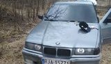 Поліція на Дніпропетровщині застосувала зброю, щоб затримати євробляхера з гранатами. ФОТО