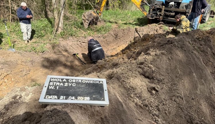 Польша заявила, что обнаружила неизвестную до сих пор братскую могилу во время поисковых работ на Волыни. ФОТО