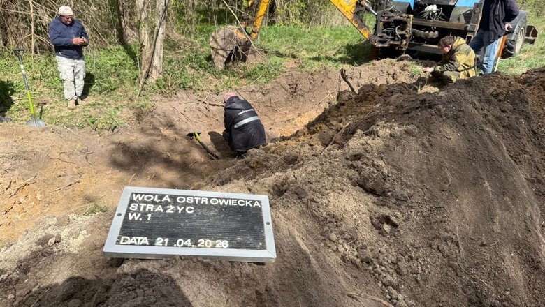 Пошукові роботи у колишніх селах Острівки та Воля Островецька на Волині