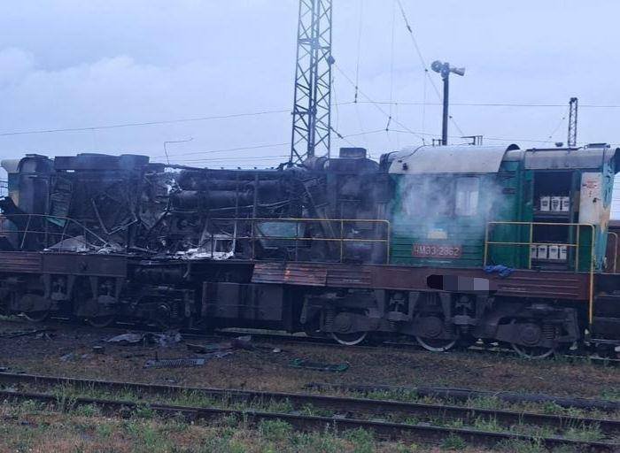 РФ нанесла удар по локомотиву в Харьковской области