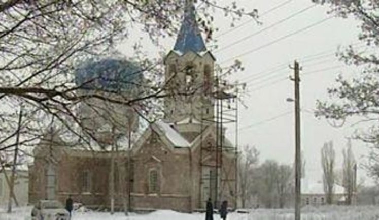 Война за храм: Если будет московский патриархат, то будет у нас и лучше, и теплее. ВИДЕО.