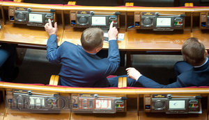 Голосующий за четырех Кацуба и беседа "Оппоблока" , - день работы ВР 6 июня. ФОТОрепортаж