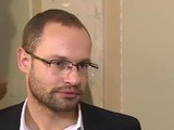 Недоторканність Лозового і Дейдея: зняти не можна залишити? 04