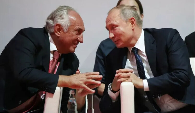 От российского гражданства отказался уже седьмой миллиардер - Анисимов