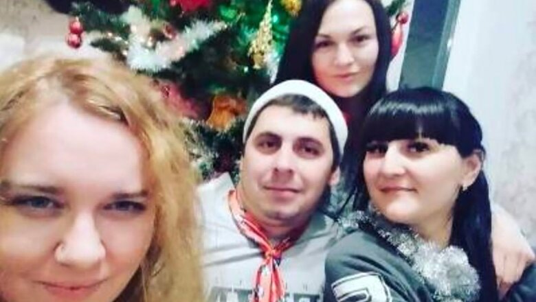 Russian airstrike on house in Izium killed entire families on March 9. Their fate remained unknown until city was liberated - CNN 02 Russian airstrike on house in Izium killed entire families on March 9. Their fate remained unknown until city was liberated - CNN 02