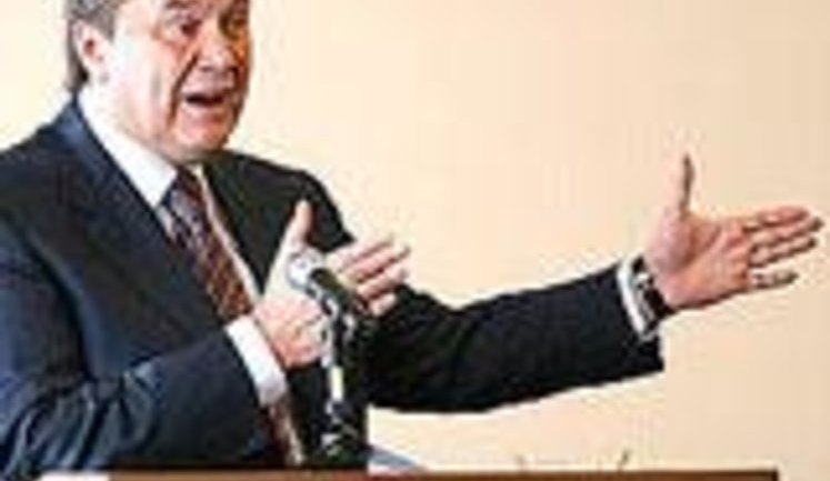Янукович считает, что возмущенные предприниматели просто не желают платить налоги
