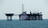 газова вишка у Чорному морі