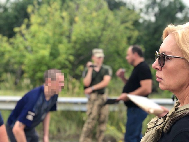 64 convicts transferred from occupied Donbas to government-controlled Ukraine 07