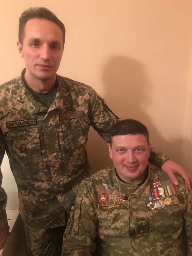 Нагородження орденом Народний Герой у Чернігові: Микола півтори години реанімував двох важкопоранених прямо на дорозі 19