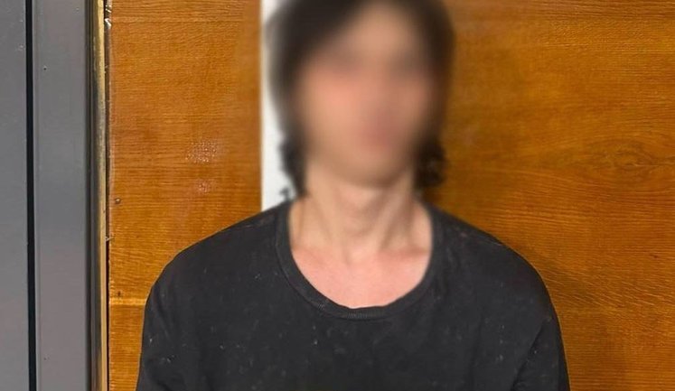 17-летний юноша ранил ножом полицейского в Киеве. Ему грозит до 10 лет тюрьмы