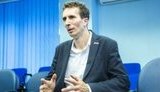 Віктор Плахута: "На базі профільного комітету з питань нацбезпеки розроблений закон про оборонні закупівлі, інша версія закону існує на майданчику Офісу президента. Чи буде зареєстровано обидва – не знаємо"