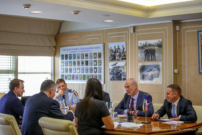 Украина хочет закупить у Франции патрульные катера для пограничников, - МВД 02