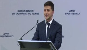 Зеленский назвал "трешем" действующий Жилищный кодекс