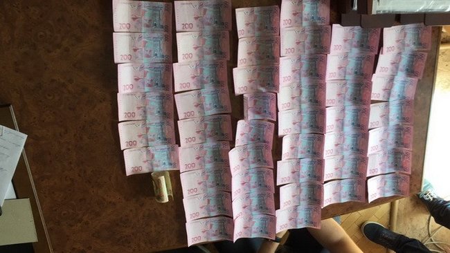 При получении отката в Киеве задержан директор госпредприятия, - СБУ 03
