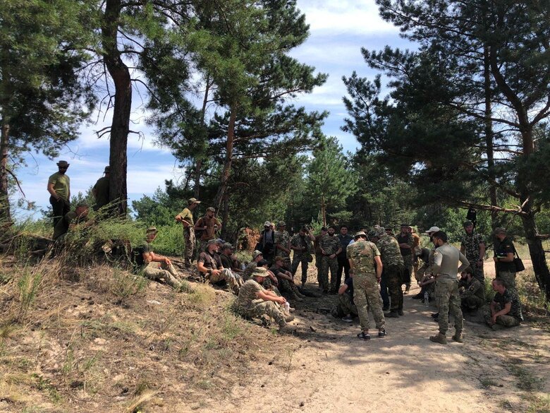 Волонтеры Razom for Ukraine в течение 5 месяцев собрали около $60 млн для ВСУ 07 Волонтеры Razom for Ukraine в течение 5 месяцев собрали около $60 млн для ВСУ 07