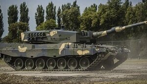 Німеччина разом із Данією передала Україні 8 бойових танків Leopard 1A5