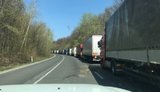 На кордоні зі Словаччиною утворилися кілометрові черги через зламаний сканер