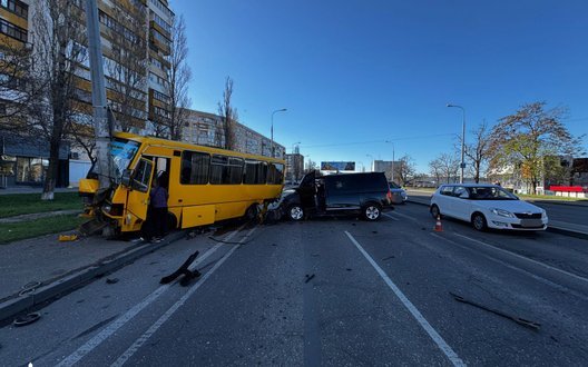 ДТП із маршруткою в Одесі: військовому повідомили про підозру, йому загрожує до 8 років ув’язнення