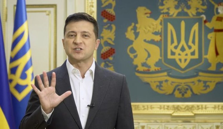 Реальні цілі і причини опитування Зеленського: президент збирається оплатити опитування з особистих коштів