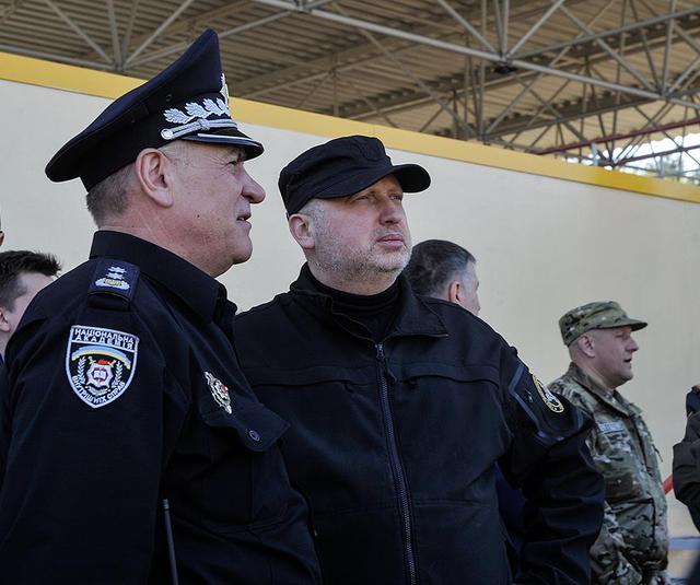 Відкрито шут-хаус для відпрацювання спецпризначенцями прийомів зі звільнення приміщень від озброєних злочинців 12