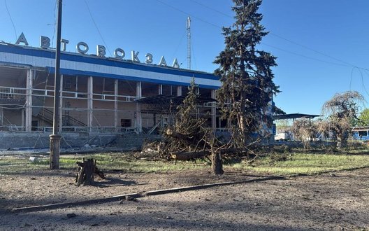 Доба на Донеччині: майже 1000 атак, під вогнем Слов’янськ та Краматорськ. ФОТОрепортаж