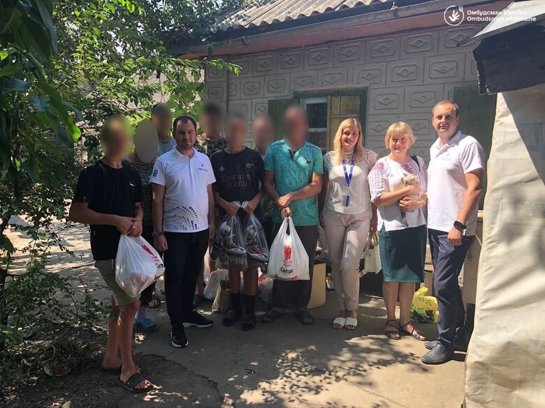 Шістьох дітей повернули з ТОТ