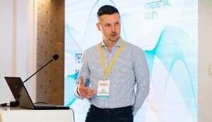 провідний хірург клініки – медичний директор Андрій Жук