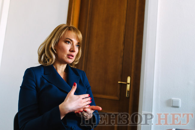 Нардеп СН Олена Шуляк: У довгобудах на 99,9% є корупція. Є історія, коли одну квартиру перепродавали 18 разів 05 Нардеп СН Олена Шуляк: У довгобудах на 99,9% є корупція. Є історія, коли одну квартиру перепродавали 18 разів 05