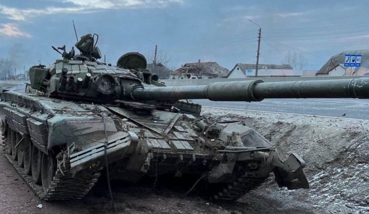 In Kyiv region, Ukrainian troops defeated 5 enemy tanks