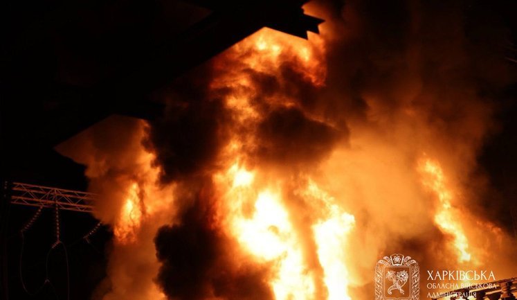 Окупанти били по Харкову та ще 9 неселених пунктах: поранено 4 людей, пошкоджені будинки, адмінбудівлі, автівки. ФОТОрепортаж