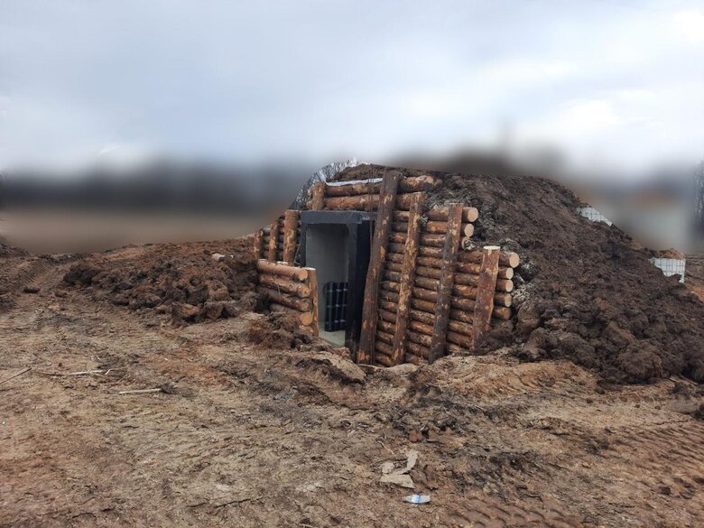 нацпол розкрадання на фортифікаціях