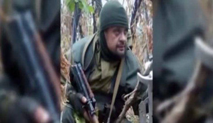 "Прозвучало два взрыва. Май подорвался. К сожалению, наш командир погиб", - год назад в Зайцево погиб легендарный разведчик Владимир Майборода. ВИДЕО