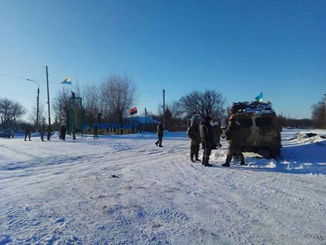 Участники блокады ОРДЛО начали перекрытие автомобильных дорог, - штаб 02