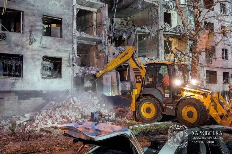 Ворожий удар припав у другий поверх багатоквартирного будинку у Харкові
