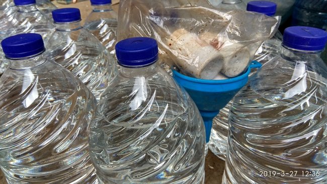 Подпольный цех по производству фальсифицированного алкоголя ликвидирован в Чернигове и остановлен незаконный сбыт подакцизной продукции, - ГФС 05 Подпольный цех по производству фальсифицированного алкоголя ликвидирован в Чернигове и остановлен незаконный сбыт подакцизной продукции, - ГФС 05