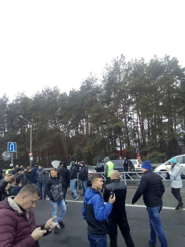 Новые протесты евробляхеров: заблокирован ряд пунктов пропуска на границе, горят шины 17