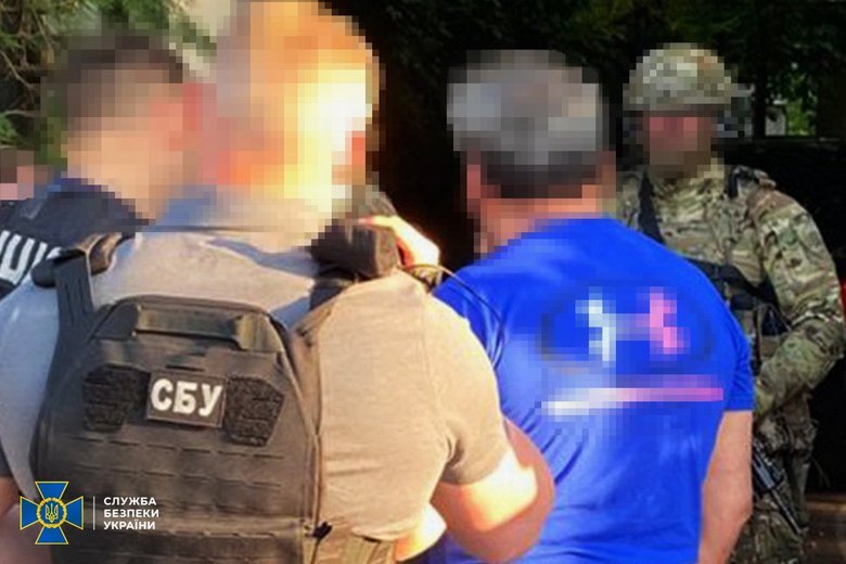 Экс-министра подозревают в хищении средств