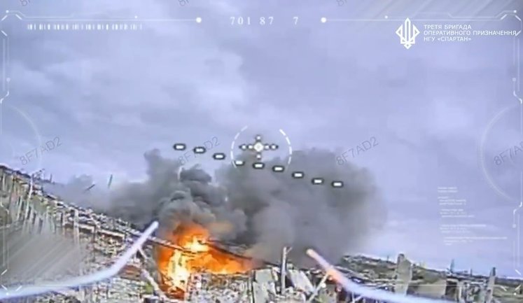 Дронарі бригади "Спартан" НГУ розтрощили на друзки 3 російські танки на Покровському напрямку. ВIДЕО