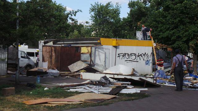 На Контрактовій площі в Києві продовжують демонтувати МАФи 08 На Контрактовій площі в Києві продовжують демонтувати МАФи 08