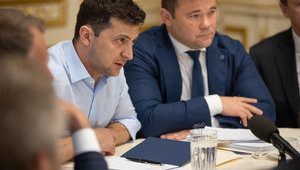 Зеленский назначил главой администрации адвоката Коломойского (обновлено)
